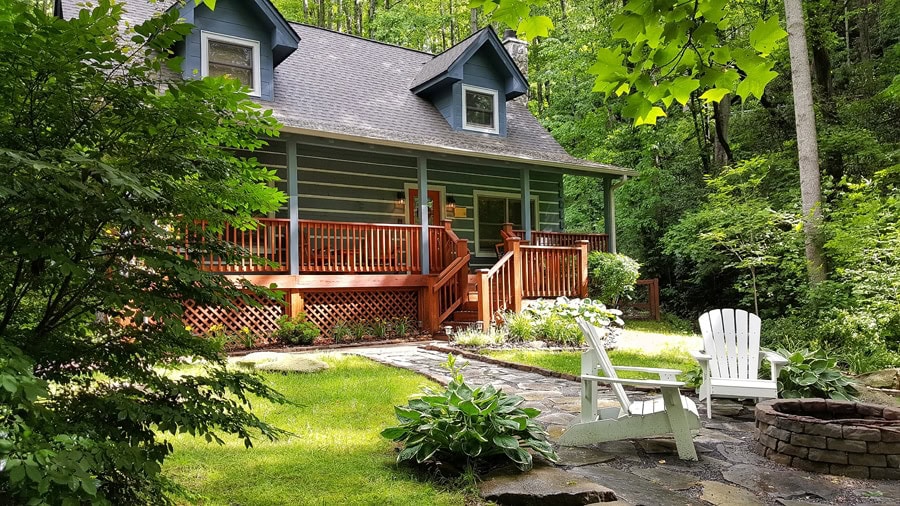 Beautiful cabin in the mountains to represent information on geothermal basics.